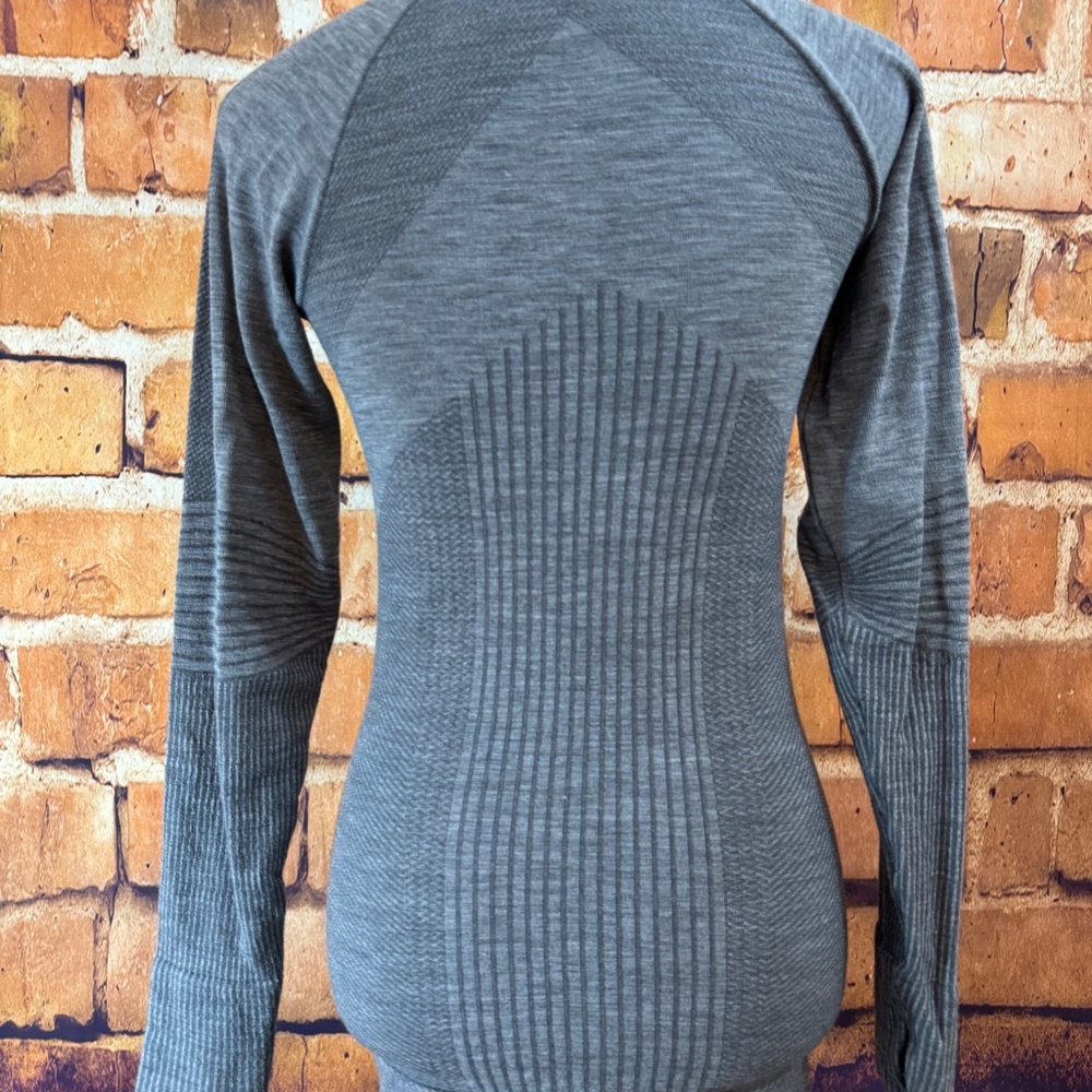 Athleta Turtleneck - Picture 3 of 4